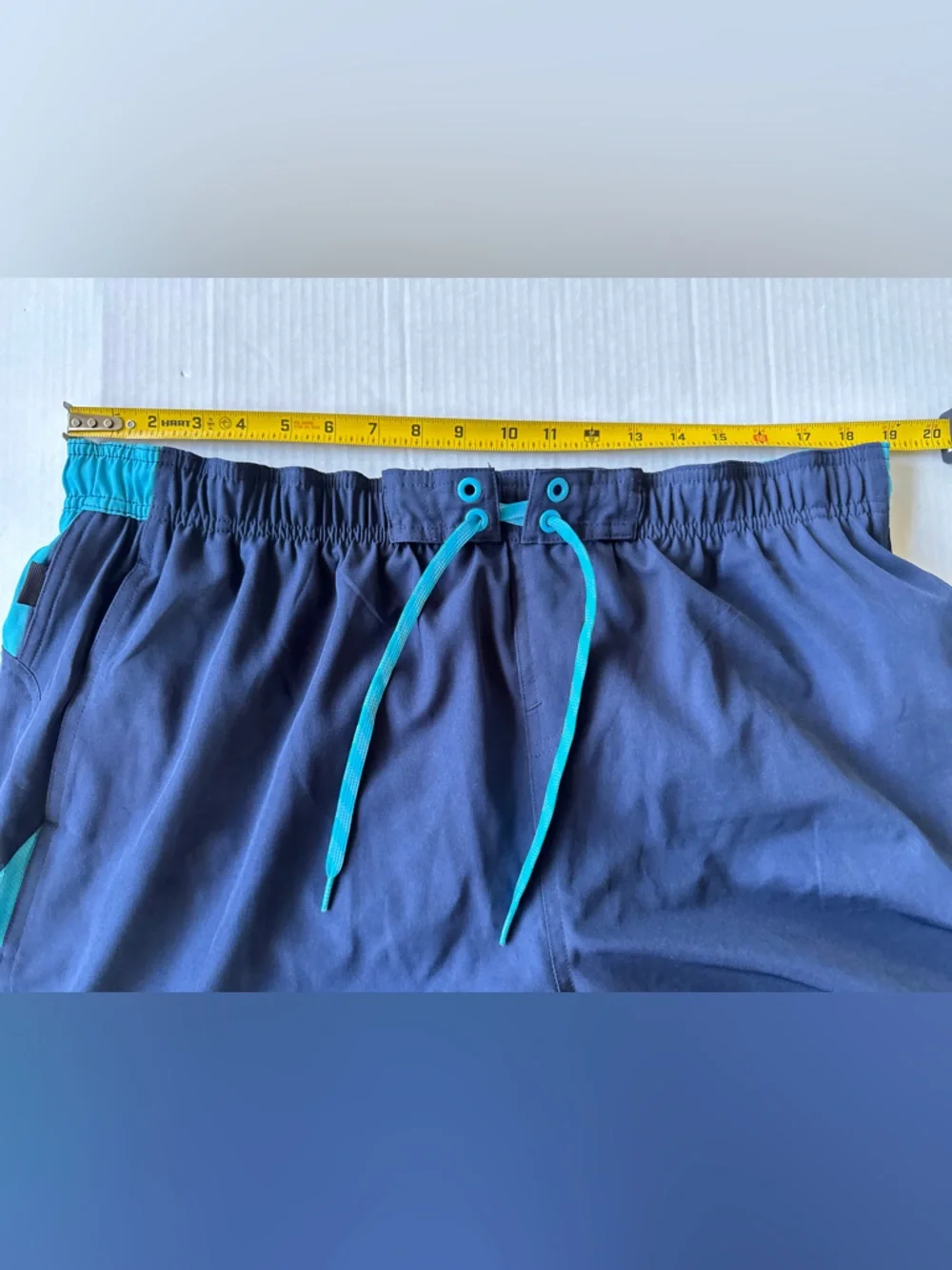 Nike Swim Trunks Mens XXL Turquoise/Blue Lined Pockets‎ Beach